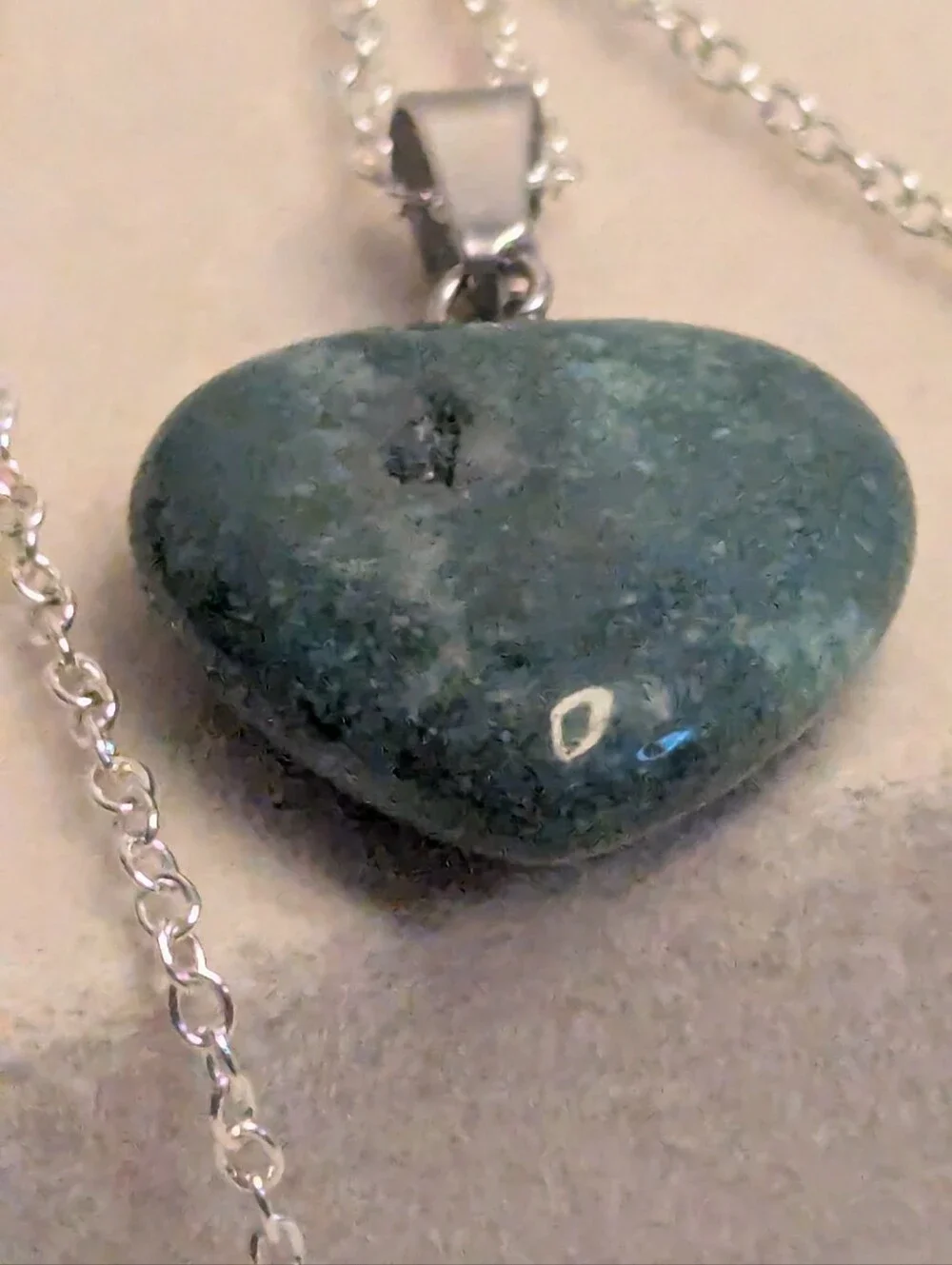 Blue‑Green Agate Heart Pendant • 18